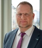 Wirt. Dipl. Betriebswirt (VWA) Benjamin Emer